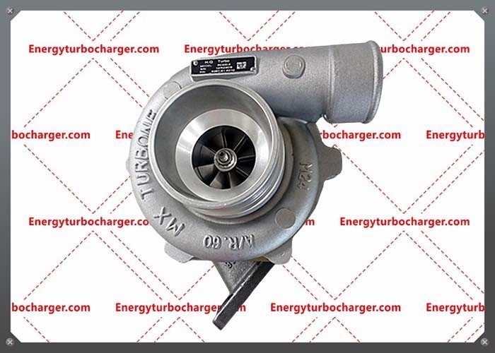 Motor de PC200-5 T04B59 Turbo KOMATSU 465044-0251 6207-81-8210 1080245R 465044-0051 S6D95L